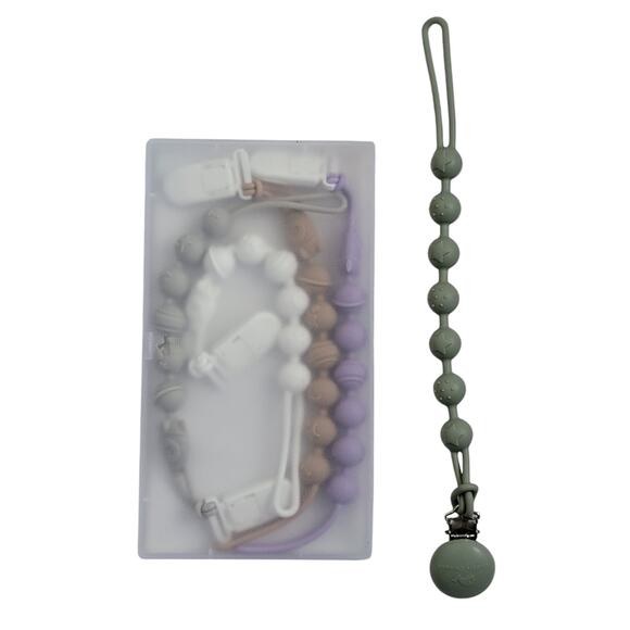 Silicone Pacifier Clips Lot of 5 Gray White Beige Purple Green Baby Infant Gift - Picture 1 of 6